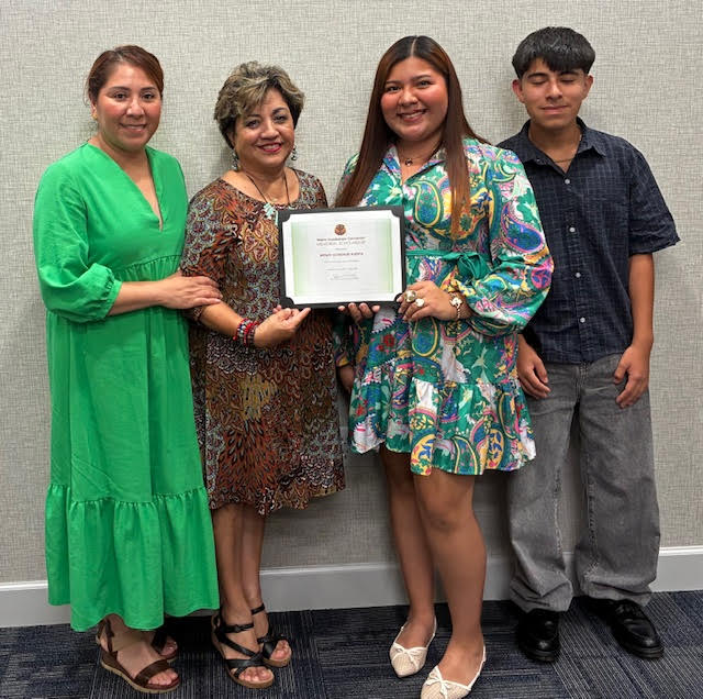 Wendy Gonzalez Huerta with family